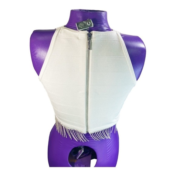 Guess white rhinestone sleeveless zip back crop top M - Picture 2 of 11